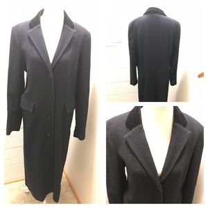 Liz Claiborne Jackets & Coats - ❤️FINAL SALE❤️SALE❤️LC long blazer. Size 16 Liz Claiborne Jackets & Coats - ❤️FINAL SALE❤️SALE❤️LC long blazer. Size 16
